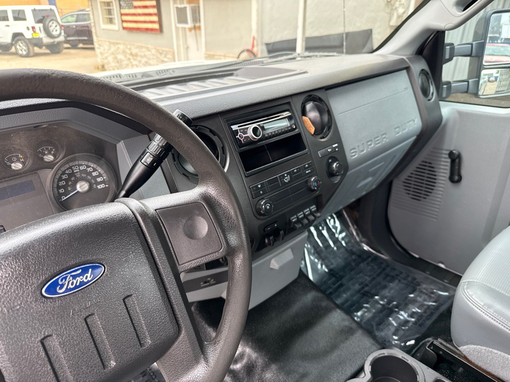 2014 Ford F-250 Image 10