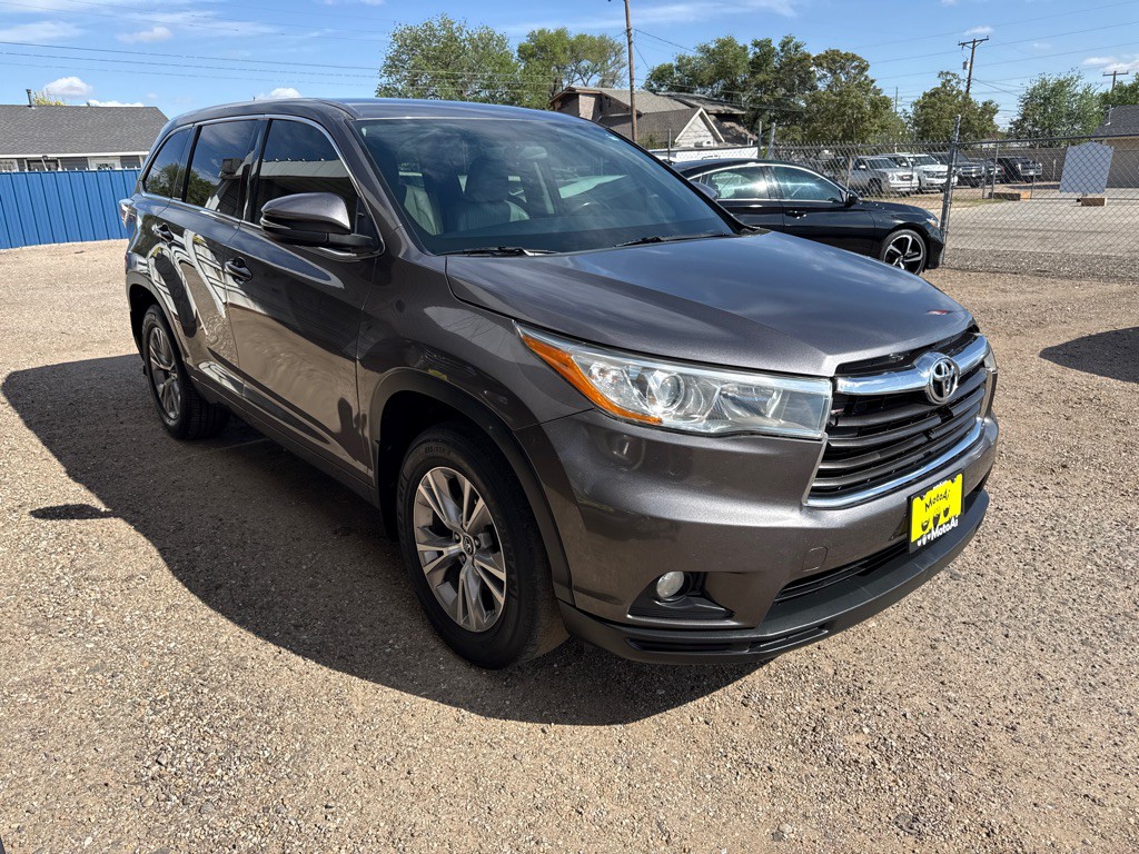 2016 Toyota Highlander Image 4
