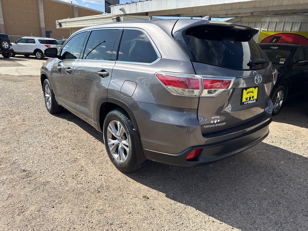 2016 Toyota Highlander Image 7