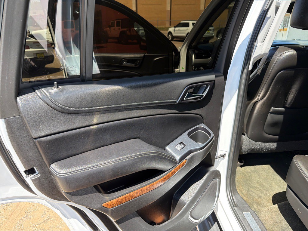 2015 Chevrolet Tahoe Image 18