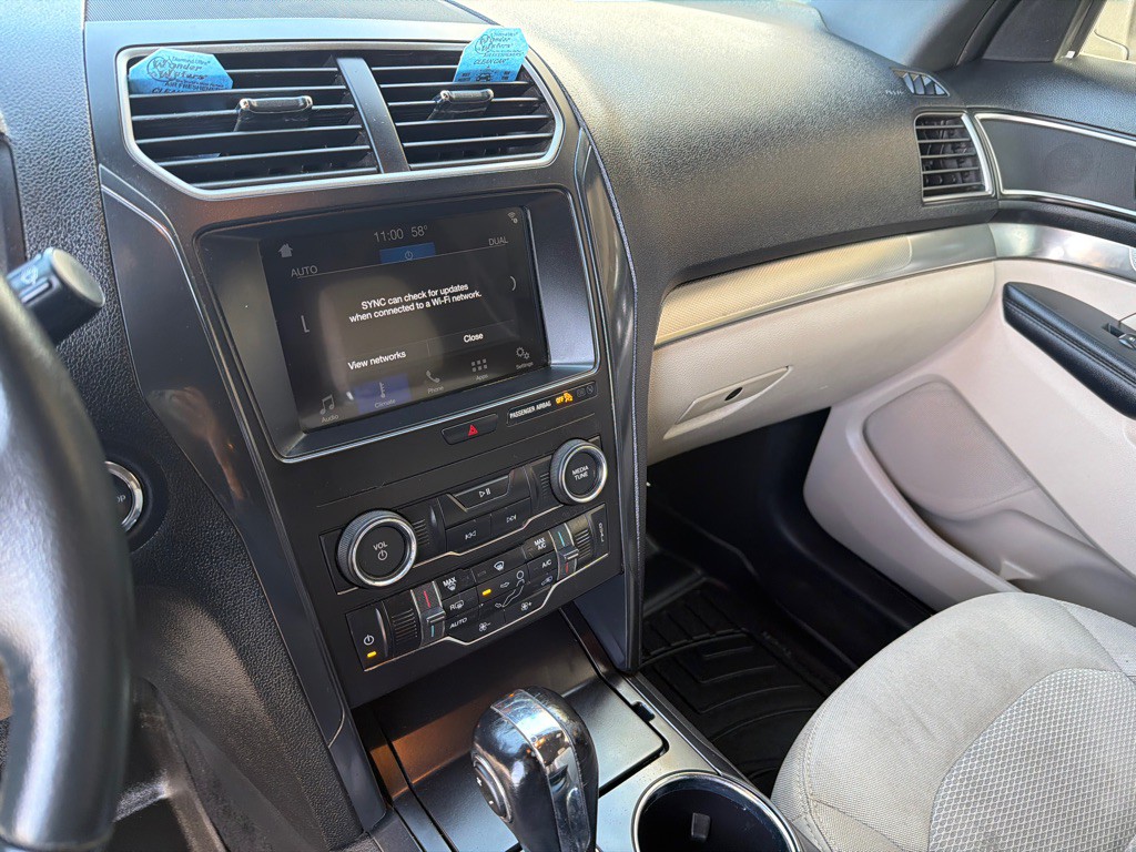 2019 Ford Explorer Image 13