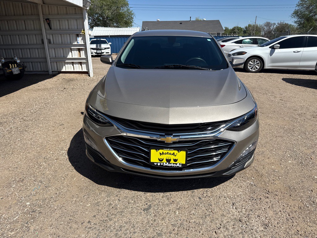 2022 Chevrolet Malibu Image 3