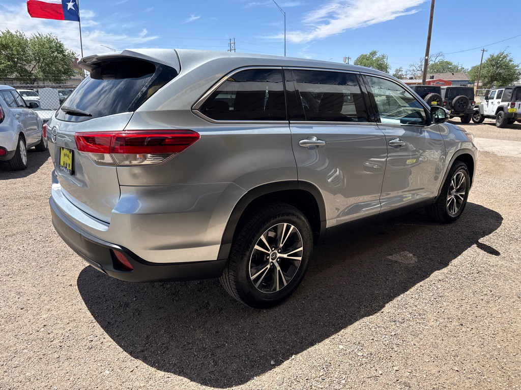 2019 Toyota Highlander Image 5