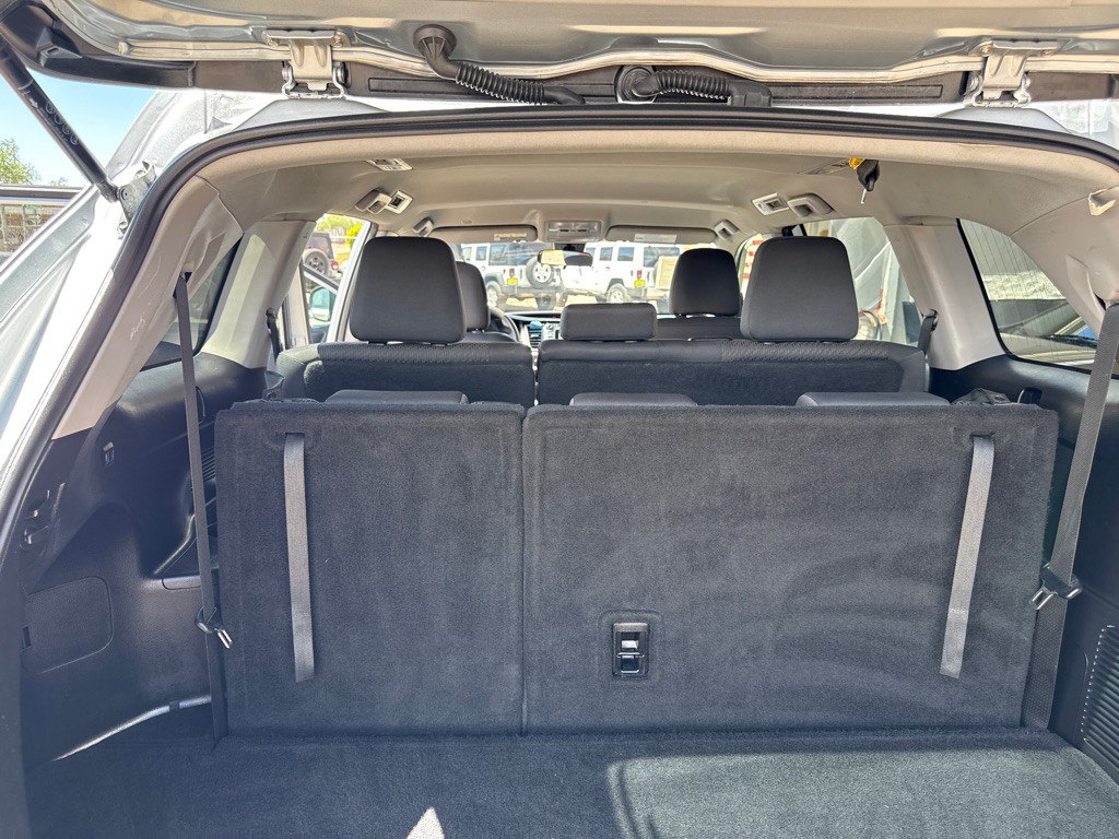 2019 Toyota Highlander Image 11
