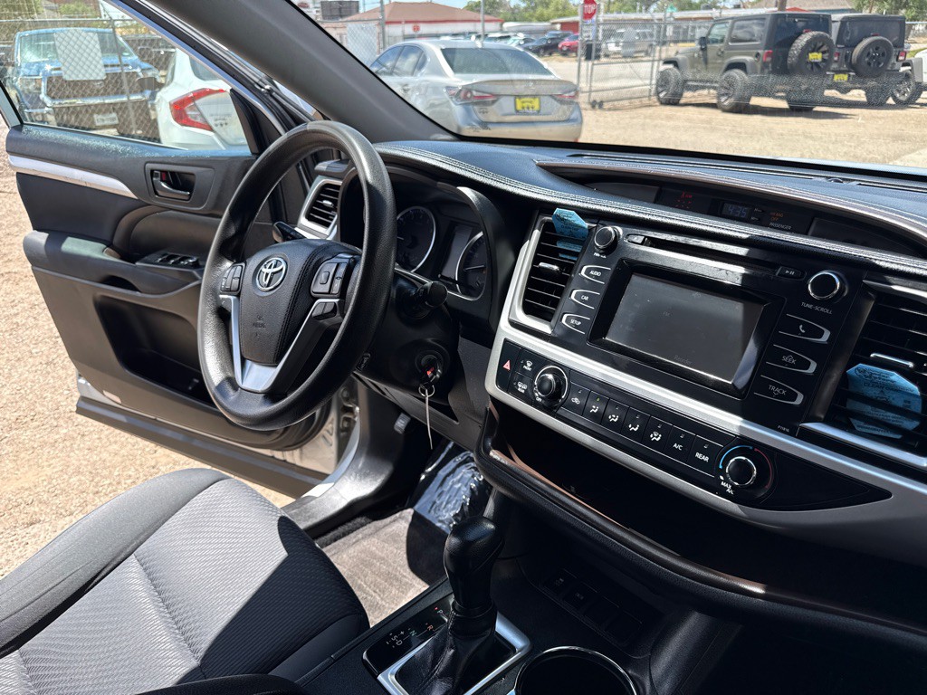 2019 Toyota Highlander Image 14