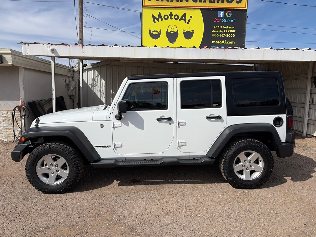 2014 Jeep Wrangler Unlimited Image 1