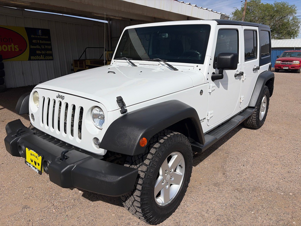 2014 Jeep Wrangler Unlimited Image 2