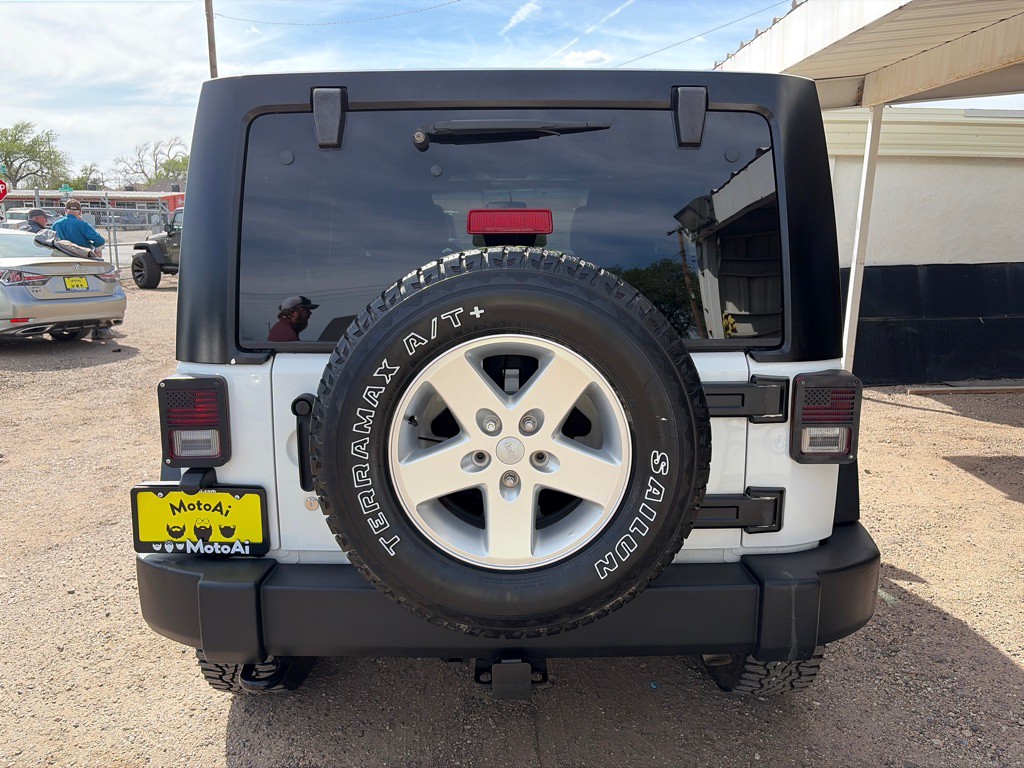 2014 Jeep Wrangler Unlimited Image 4