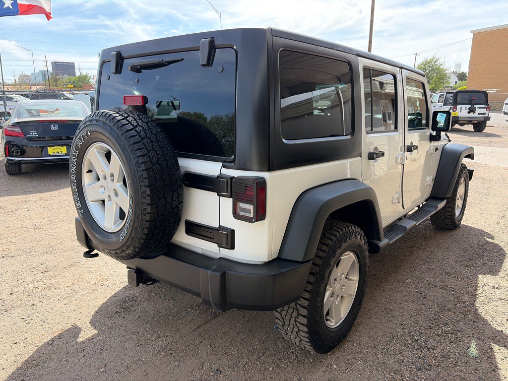 2014 Jeep Wrangler Unlimited Image 5