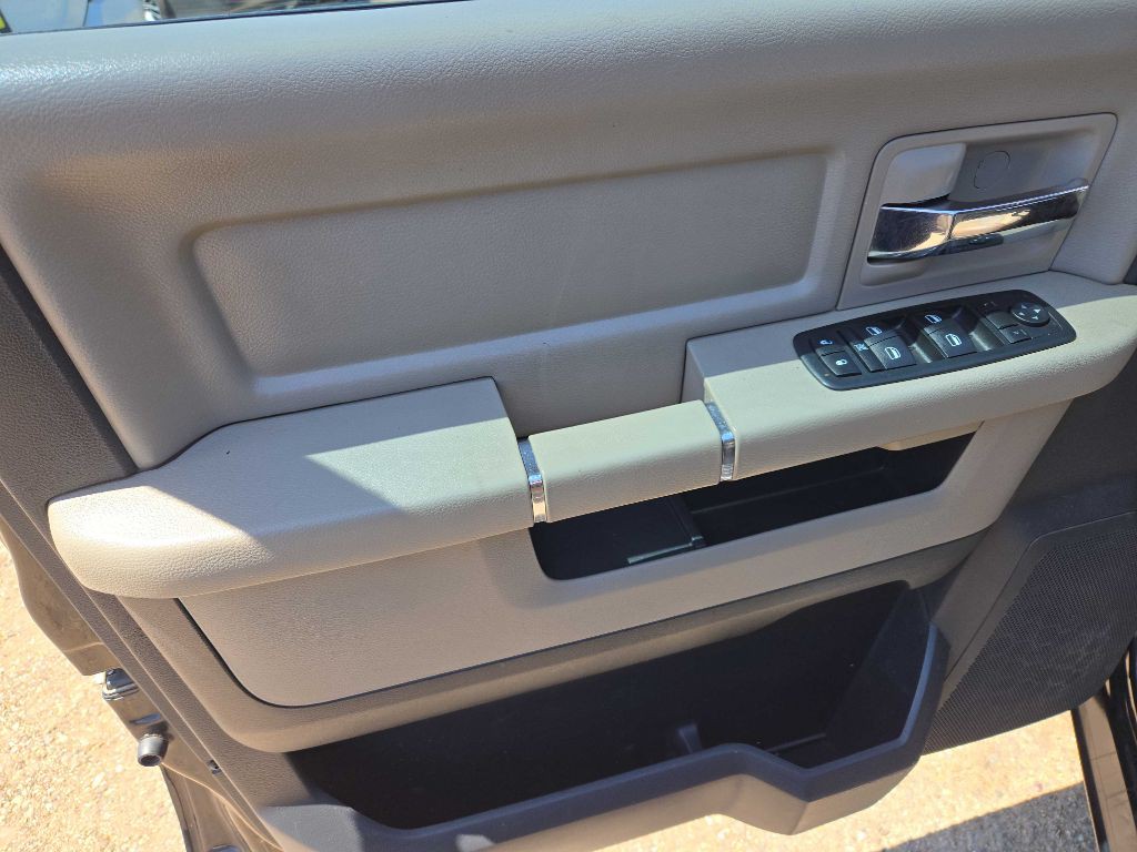 2010 Dodge Ram 3500 Image 10