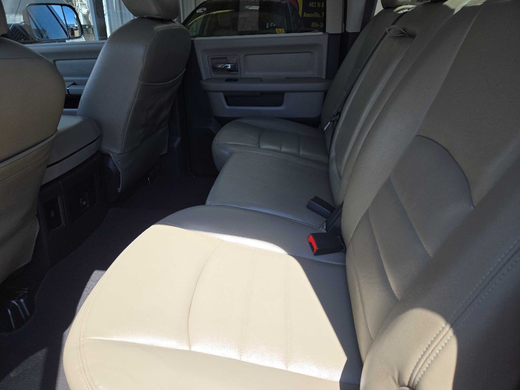 2010 Dodge Ram 3500 Image 12