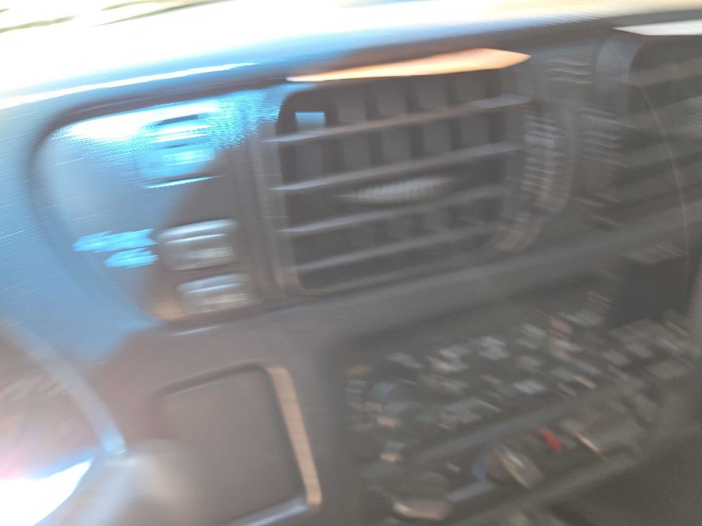 2002 Chevrolet S10 Image 11