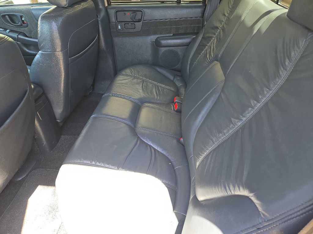 2002 Chevrolet S10 Image 12