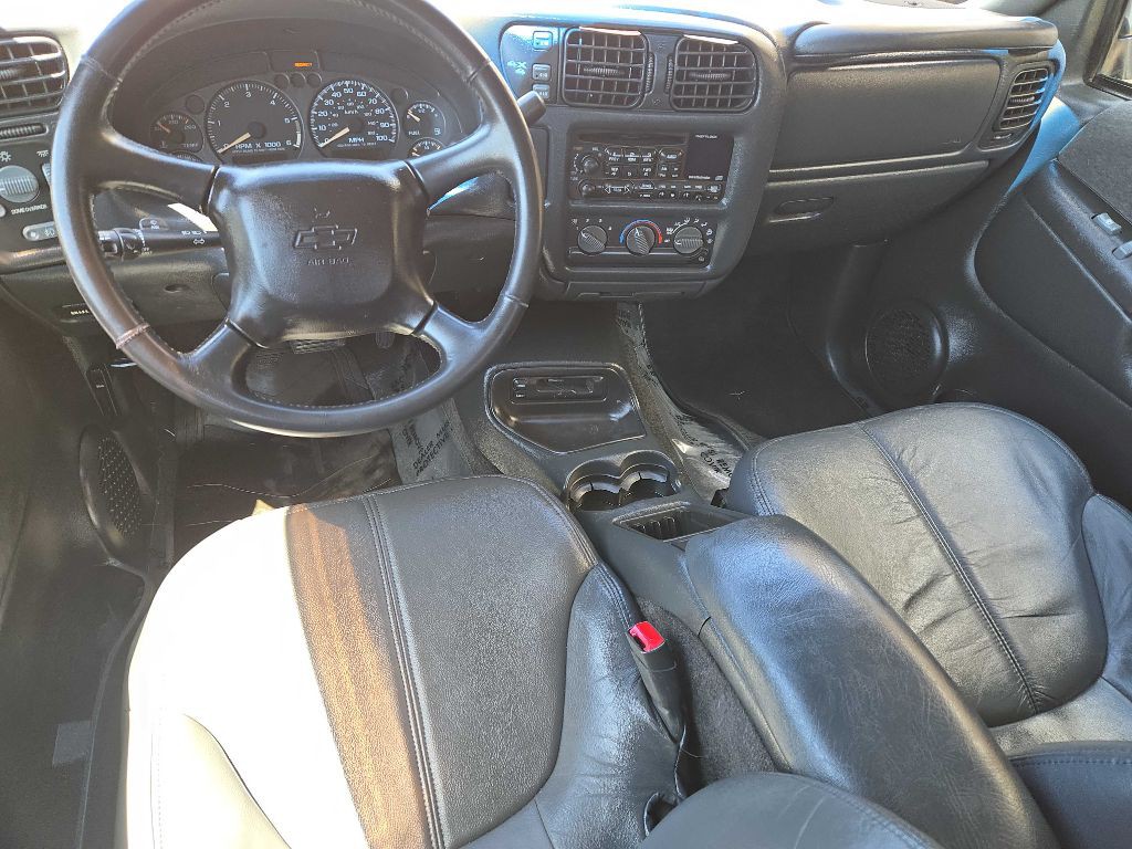 2002 Chevrolet S10 Image 14