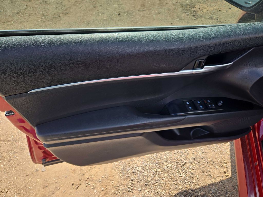 2018 Toyota Camry Image 9