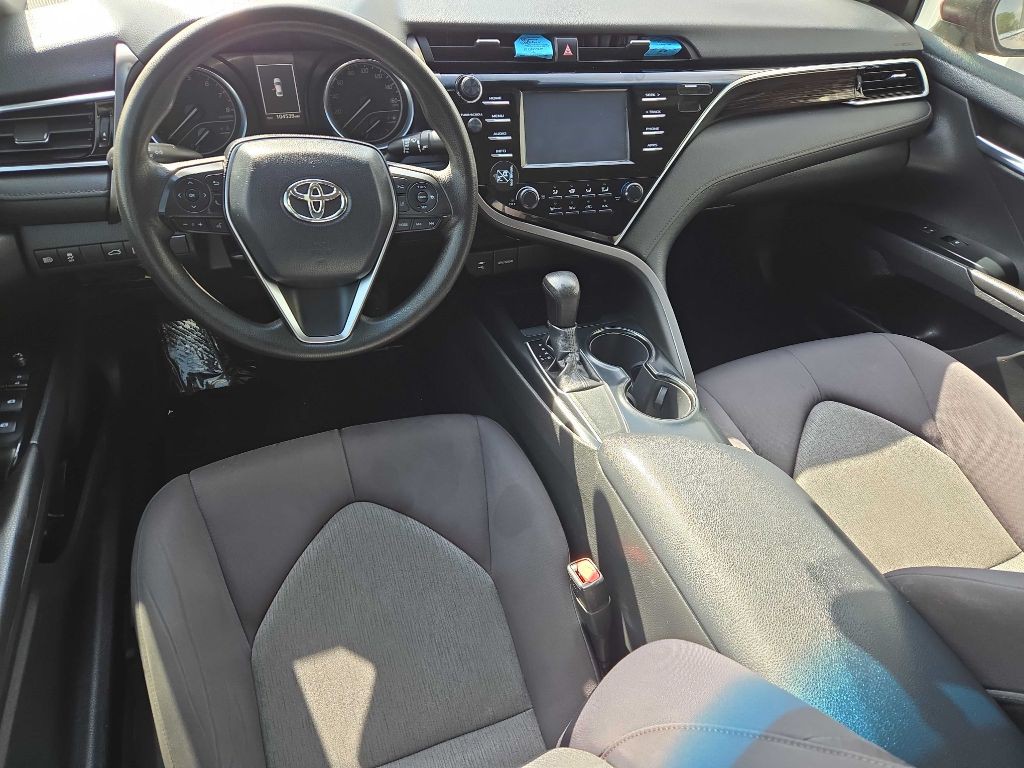 2018 Toyota Camry Image 12