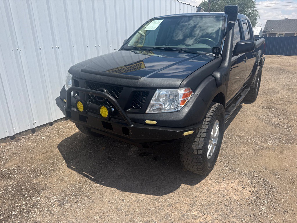 2019 Nissan Frontier Image 2