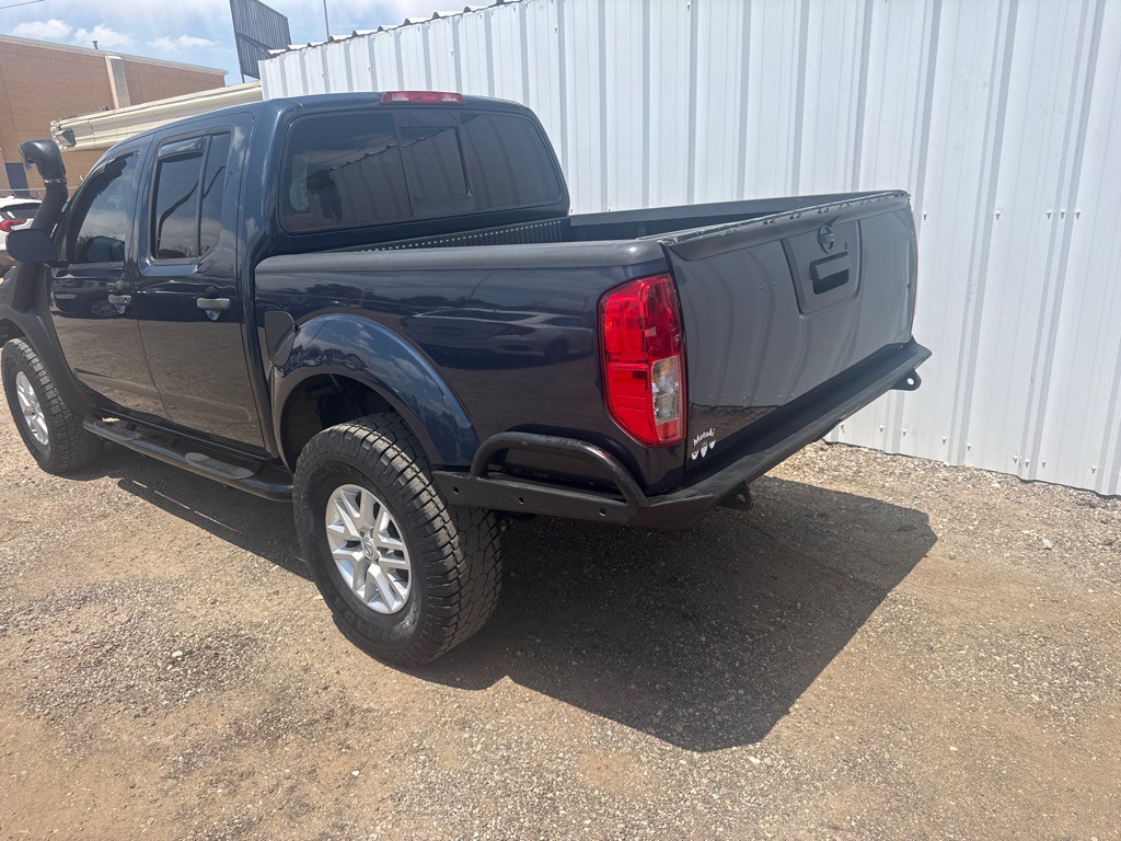 2019 Nissan Frontier Image 3