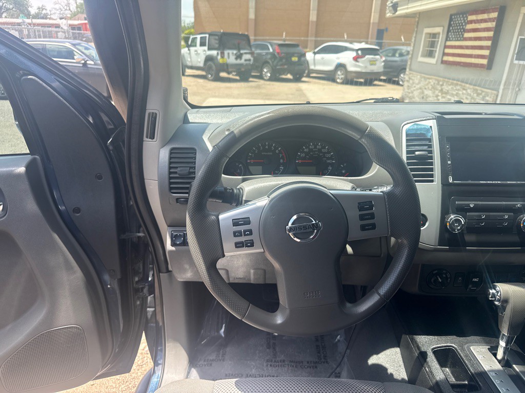 2019 Nissan Frontier Image 8