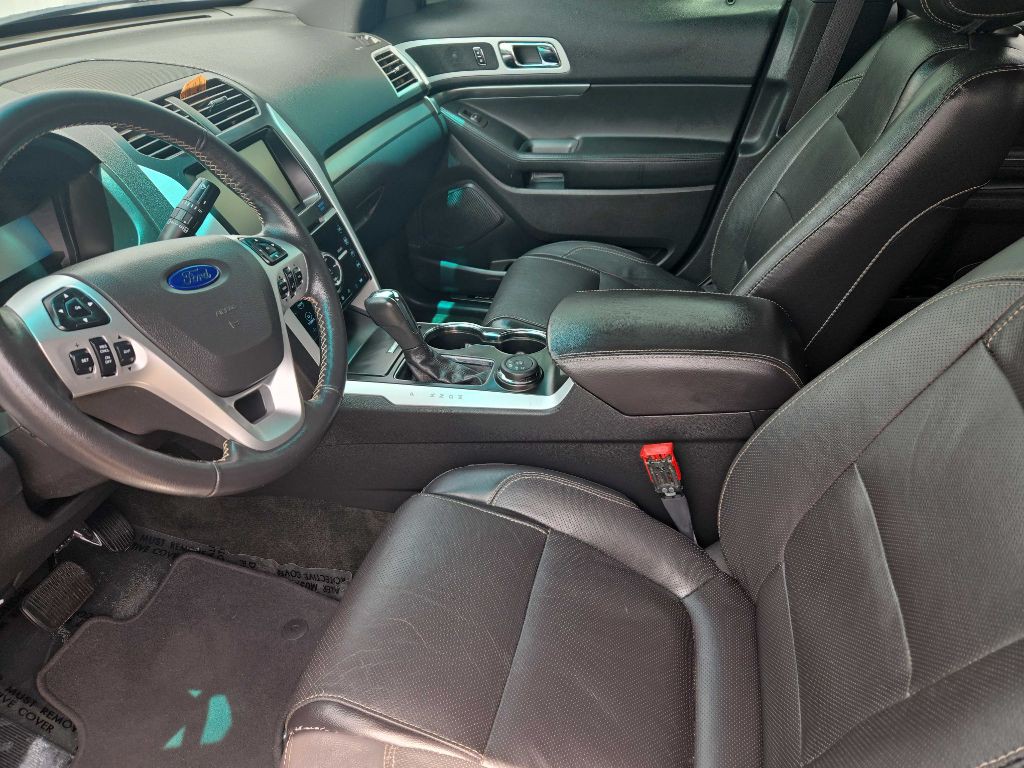 2014 Ford Explorer Image 9