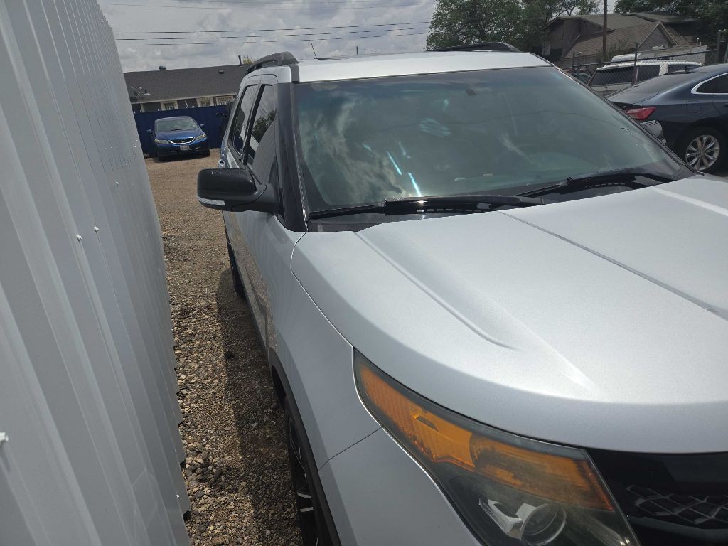 2014 Ford Explorer Image 3