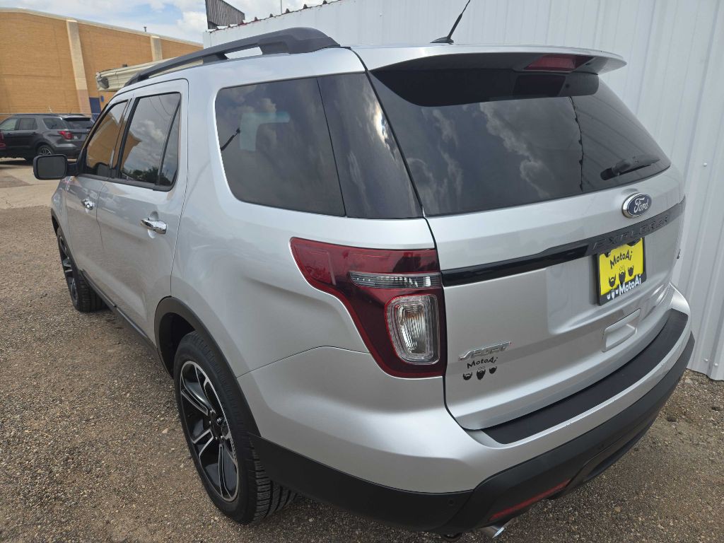2014 Ford Explorer Image 4