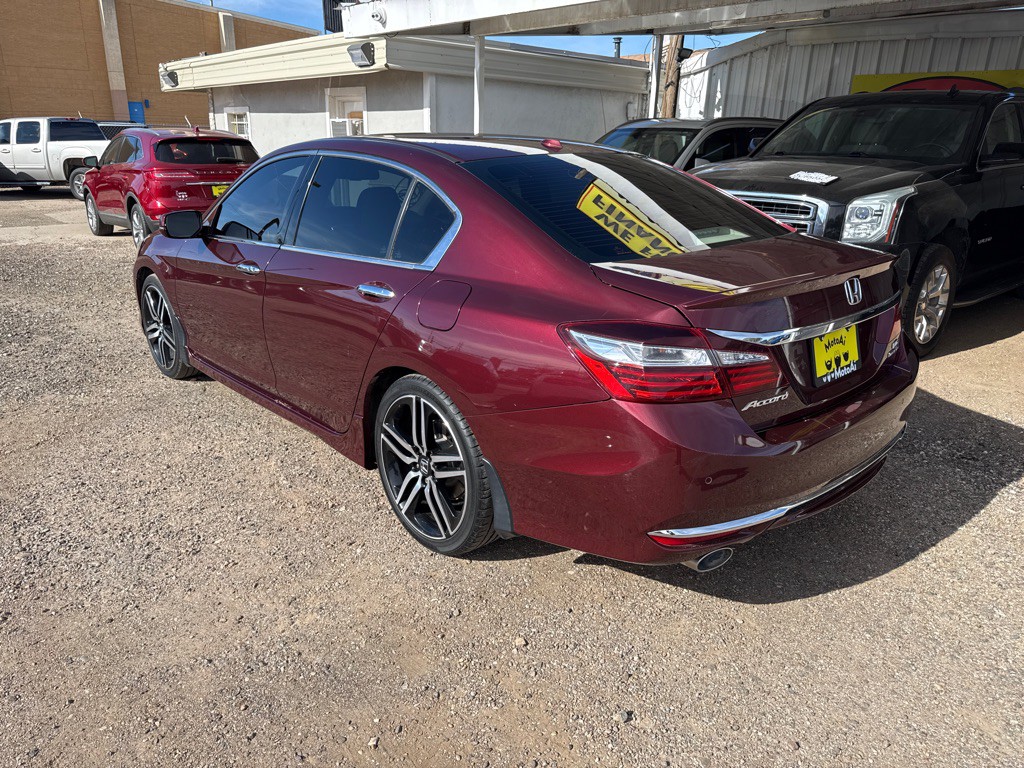 2017 Honda Accord Image 7