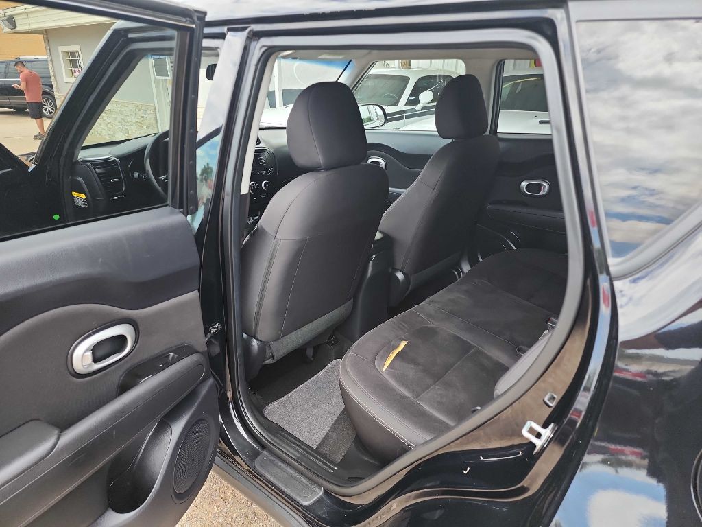 2016 Kia Soul Image 10