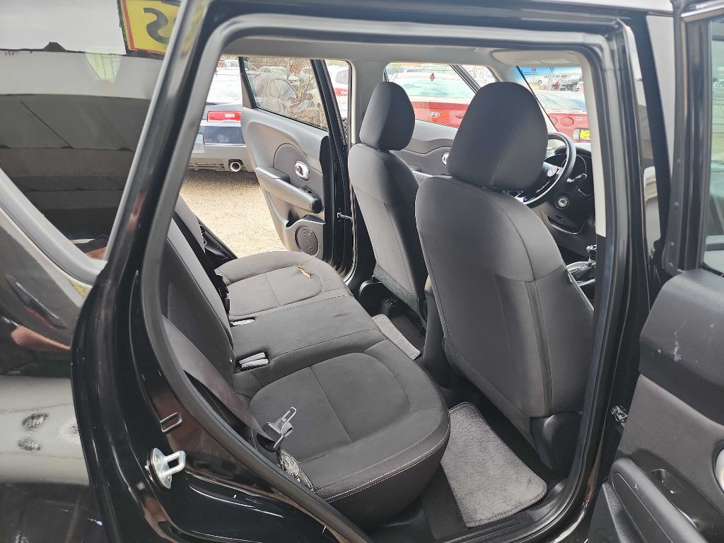 2016 Kia Soul Image 11
