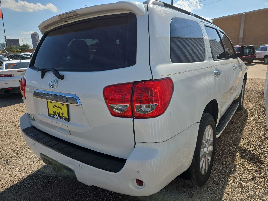 2014 Toyota Sequoia Image 4