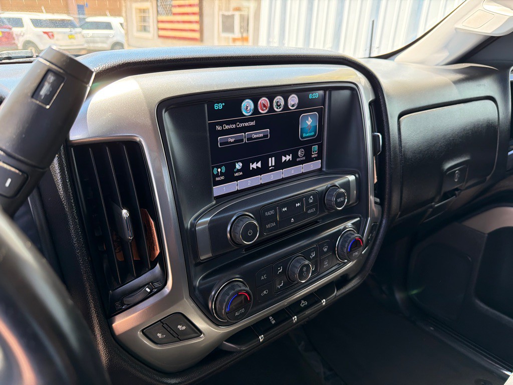 2017 Chevrolet Silverado 1500 Image 12