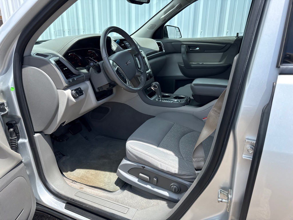 2014 GMC Acadia Image 8