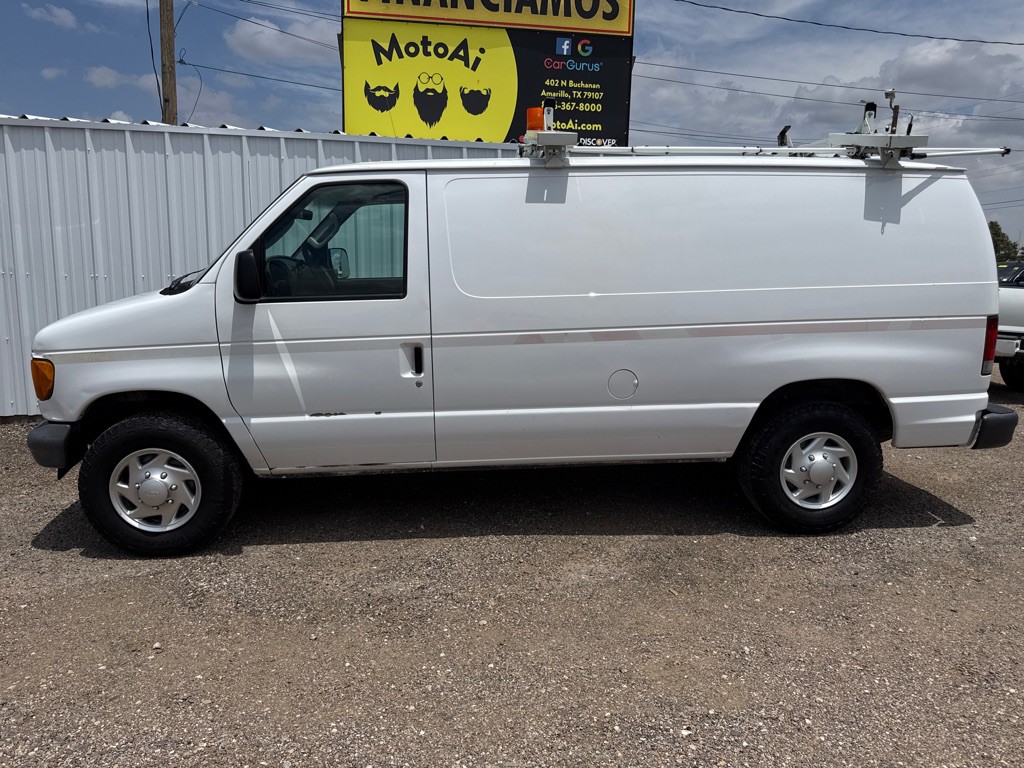 2007 Ford Econoline Image 1
