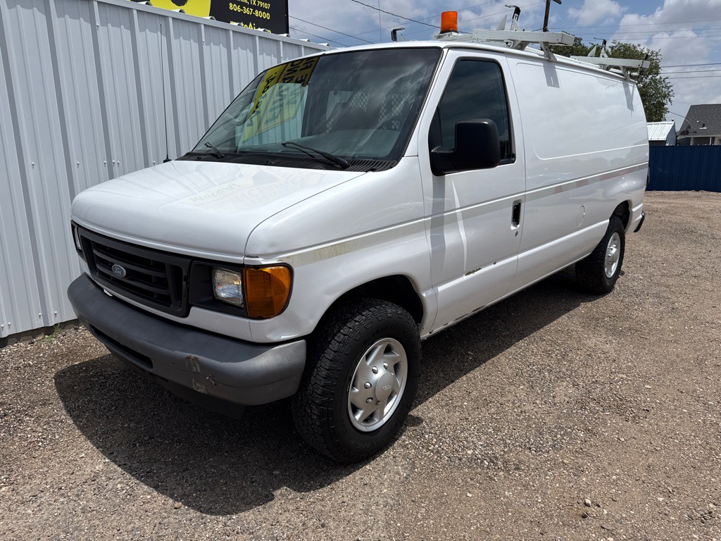 2007 Ford Econoline Image 2