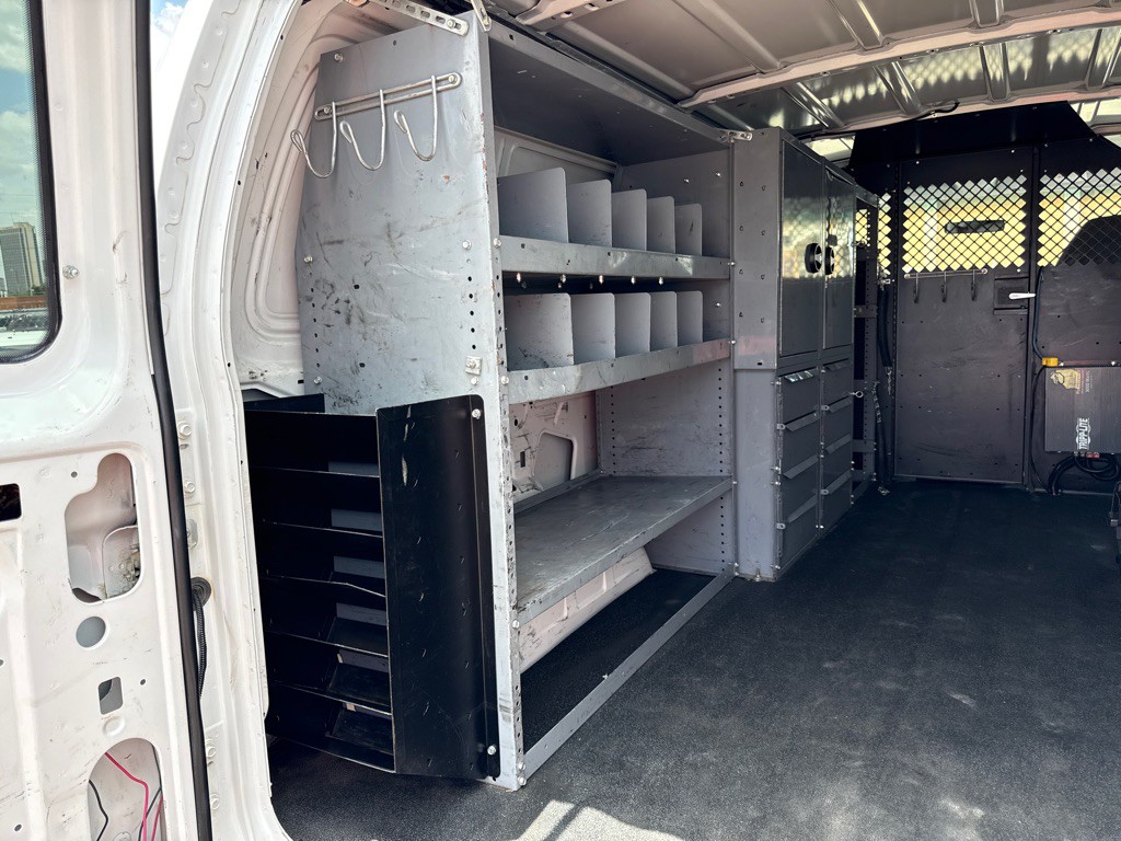 2007 Ford Econoline Image 11