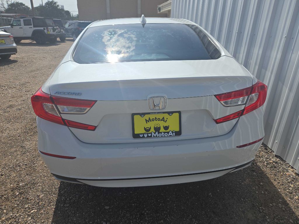 2018 Honda Accord Image 2