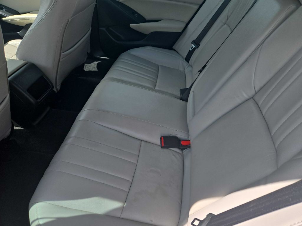 2018 Honda Accord Image 10