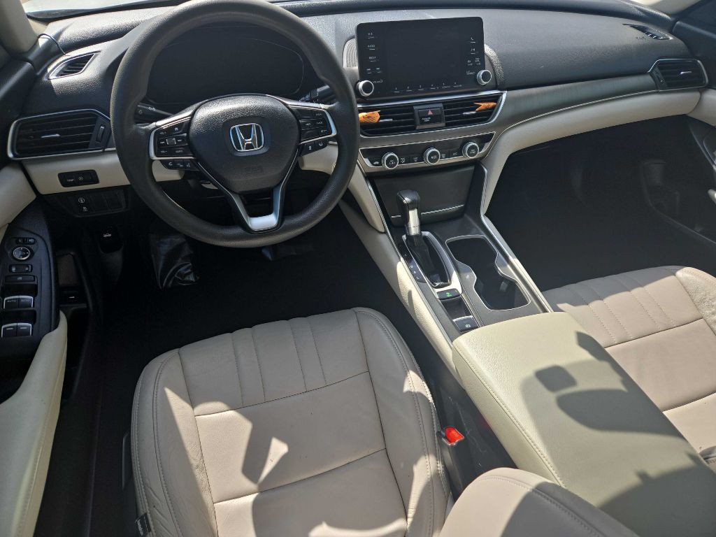 2018 Honda Accord Image 11