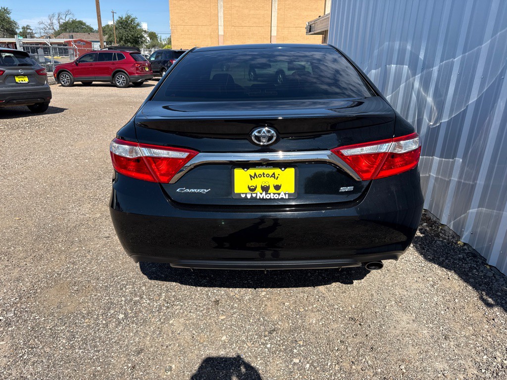 2017 Toyota Camry Image 6
