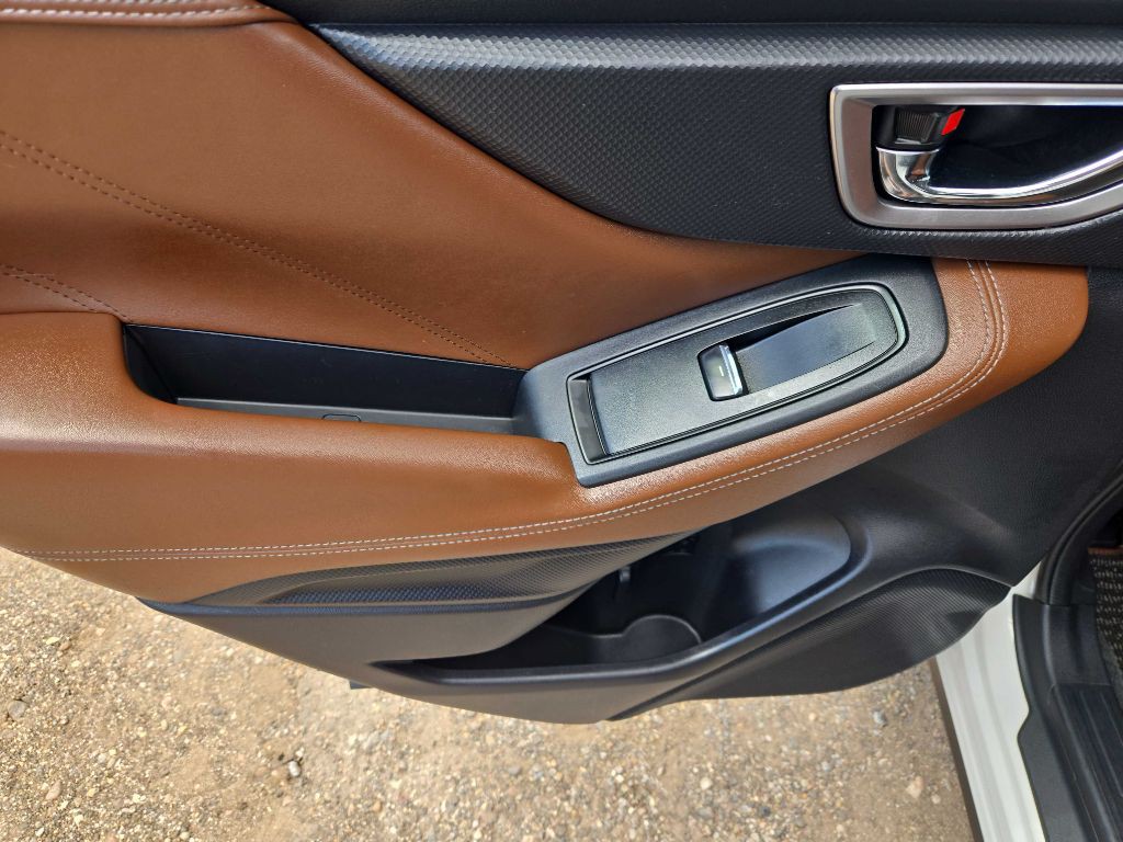 2019 Subaru Forester Image 11