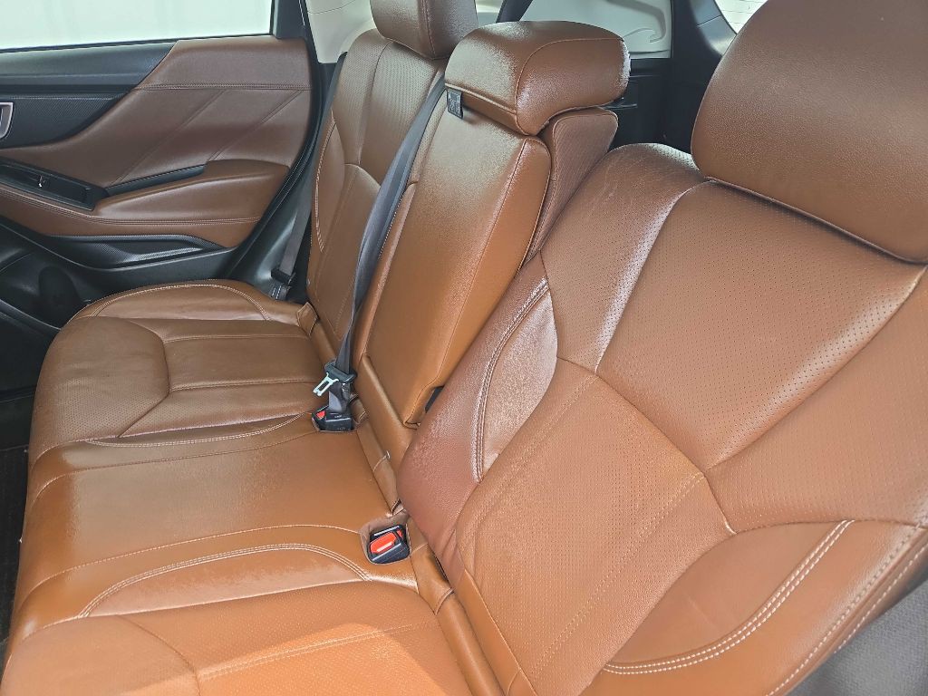 2019 Subaru Forester Image 10