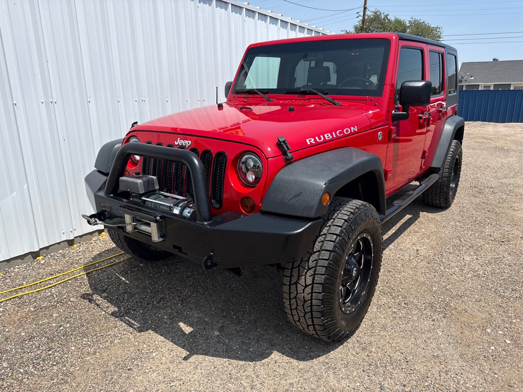2010 Jeep Wrangler Unlimited Image 2