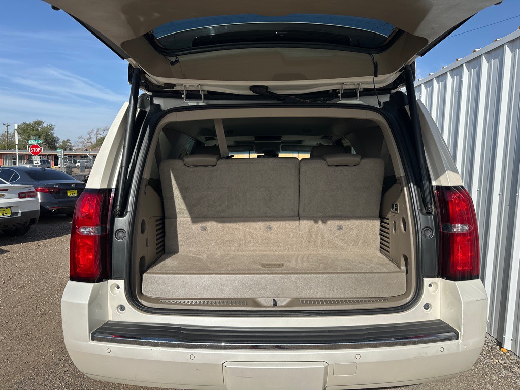 2015 Chevrolet Tahoe Image 4