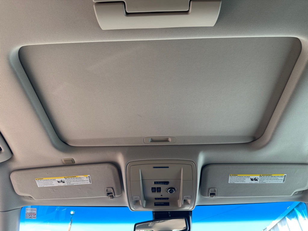 2015 Chevrolet Tahoe Image 16