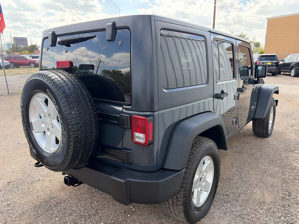 2017 Jeep Wrangler Unlimited Image 5
