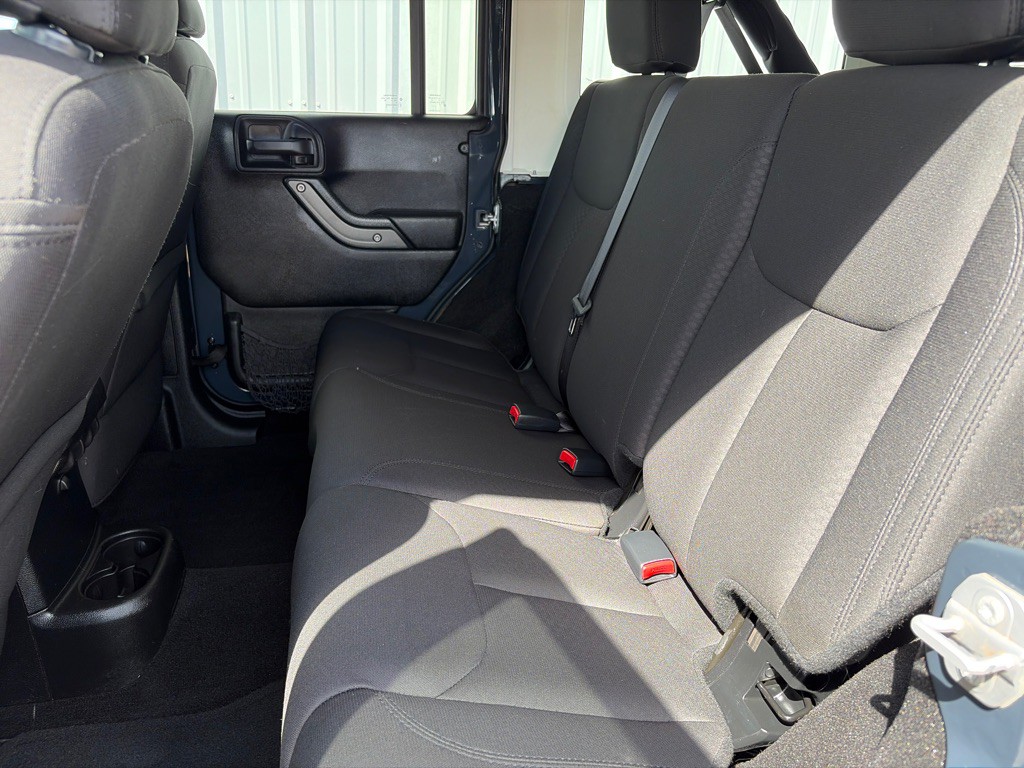 2017 Jeep Wrangler Unlimited Image 12