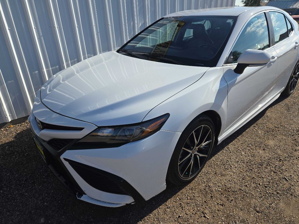 2022 Toyota Camry Image 4
