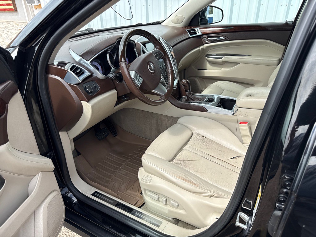 2012 Cadillac SRX Image 8