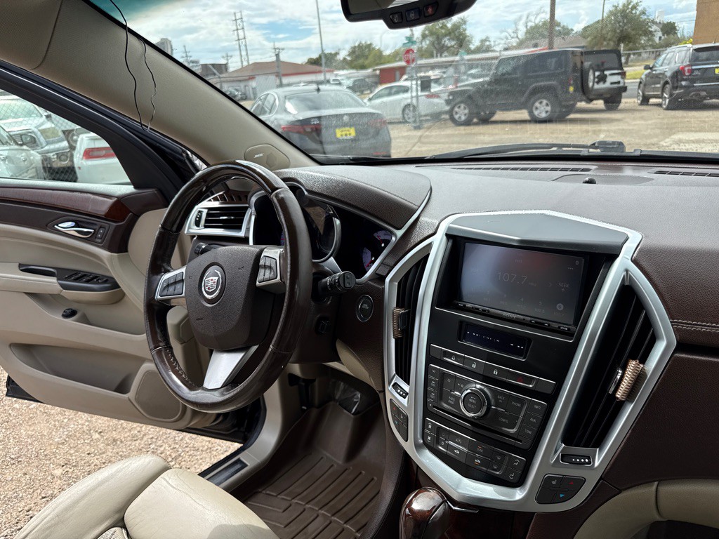 2012 Cadillac SRX Image 12
