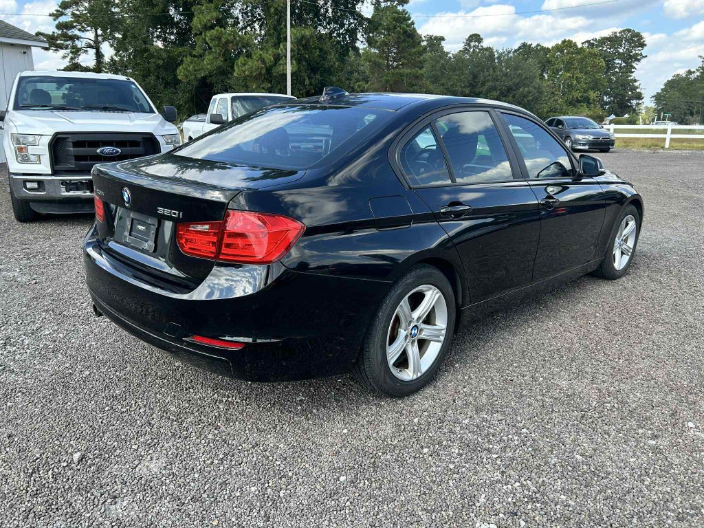 2015 BMW 3 Series Image 6
